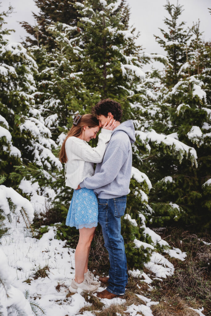 Snuggles, young love couples photography in Butte, Montana
